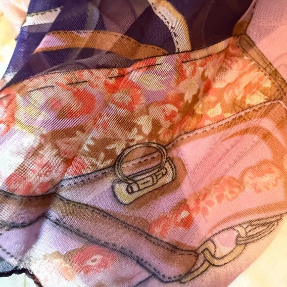 Colorful Patterned Scarf - Picture 3 of 4